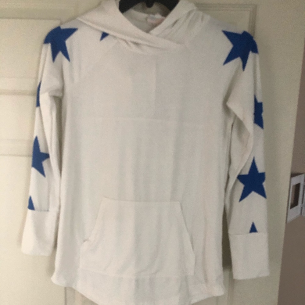 Lularoe Amber. Size small